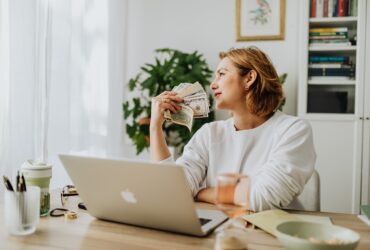 ganar dinero por internet como principiante